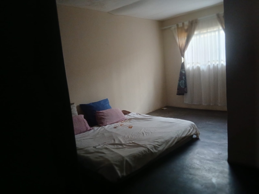2 Bedroom Property for Sale in Meadowlands Gauteng