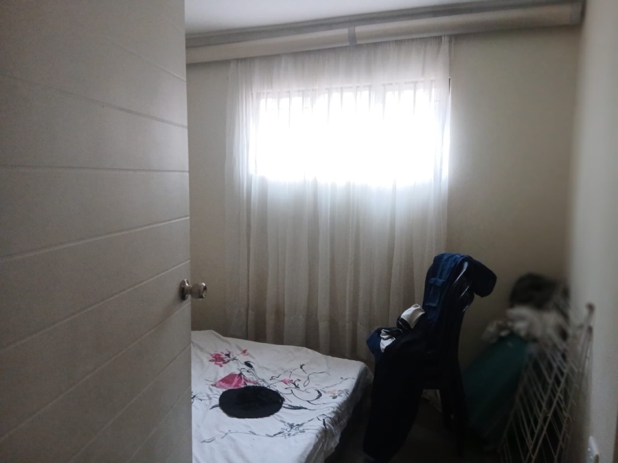 2 Bedroom Property for Sale in Meadowlands Gauteng