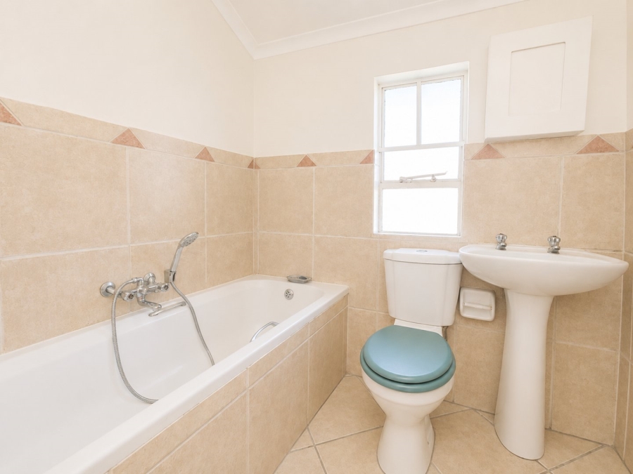 3 Bedroom Property for Sale in Illiondale Gauteng