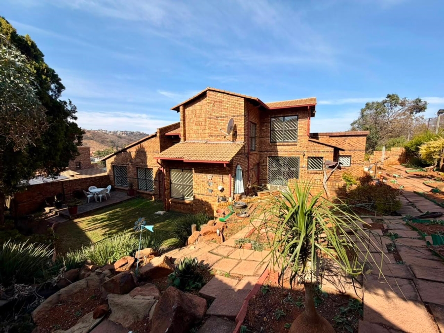 To Let 3 Bedroom Property for Rent in Bassonia Gauteng