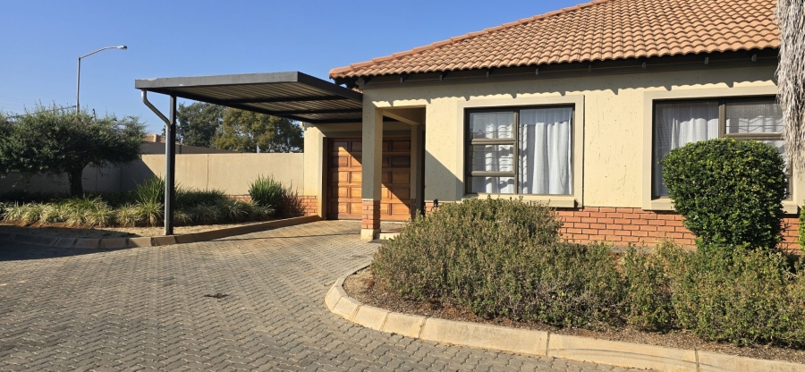 3 Bedroom Property for Sale in Sinoville Gauteng