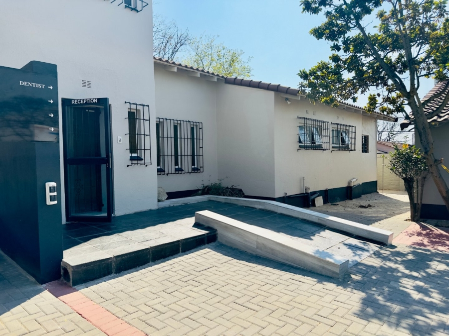 To Let Commercial Property for Rent in Lyndhurst Gauteng