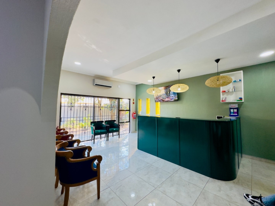 To Let Commercial Property for Rent in Lyndhurst Gauteng