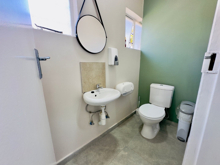 To Let Commercial Property for Rent in Lyndhurst Gauteng