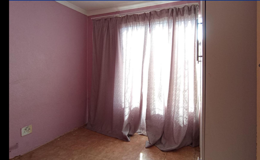 3 Bedroom Property for Sale in Lotus Gardens Gauteng