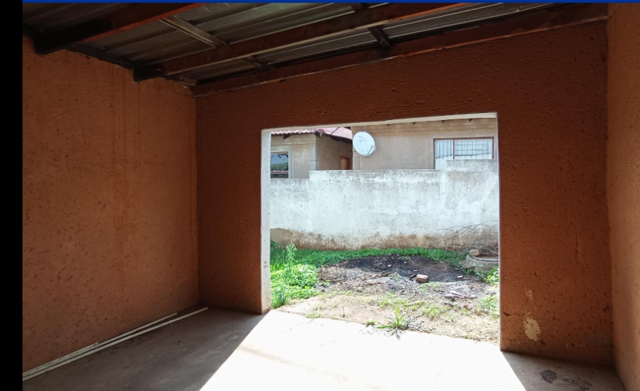 3 Bedroom Property for Sale in Lotus Gardens Gauteng