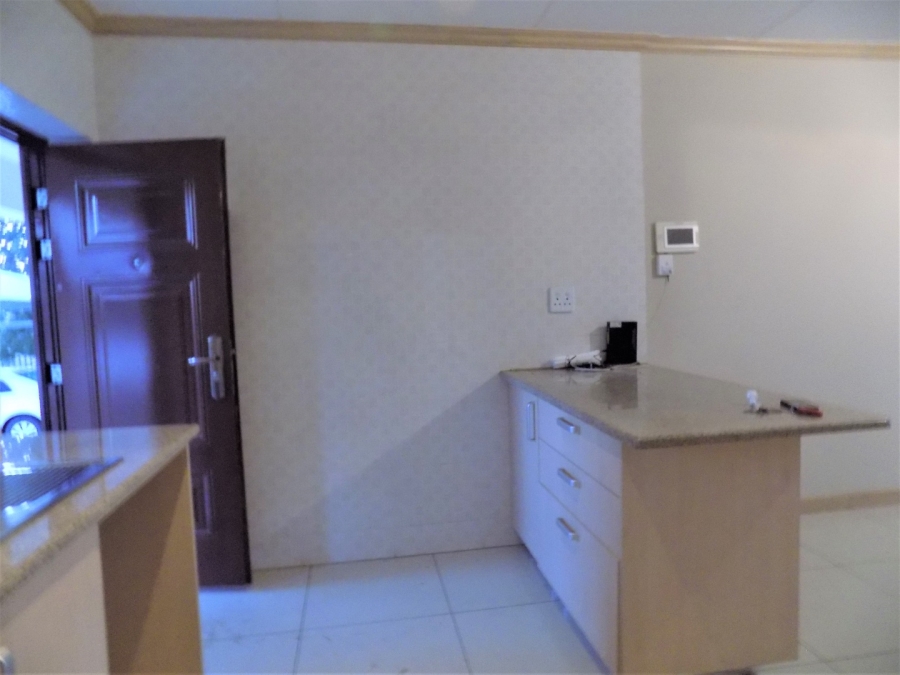 To Let 1 Bedroom Property for Rent in Noordwyk Gauteng