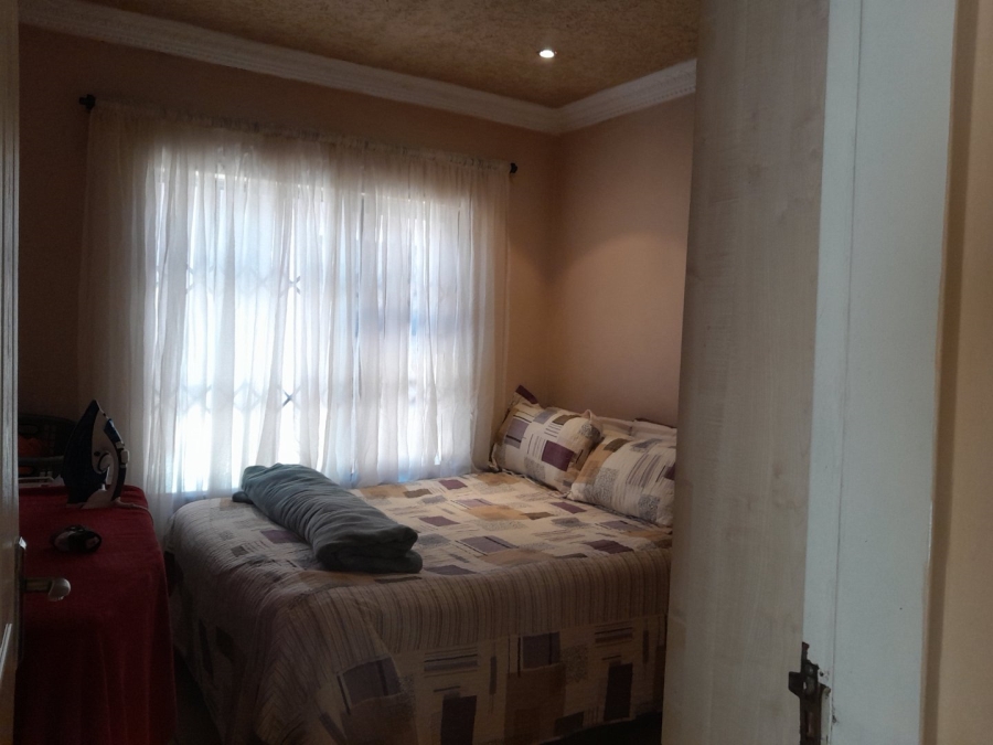 3 Bedroom Property for Sale in Vosloorus Ext 6 Gauteng