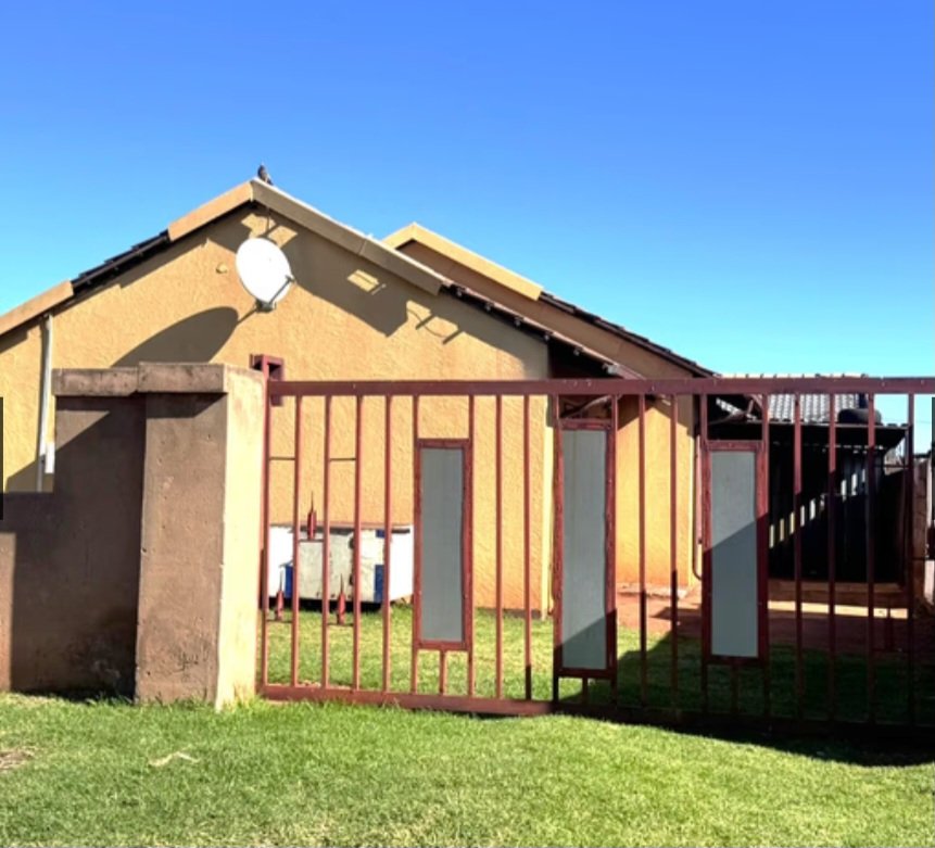 3 Bedroom Property for Sale in Vosloorus Ext 6 Gauteng