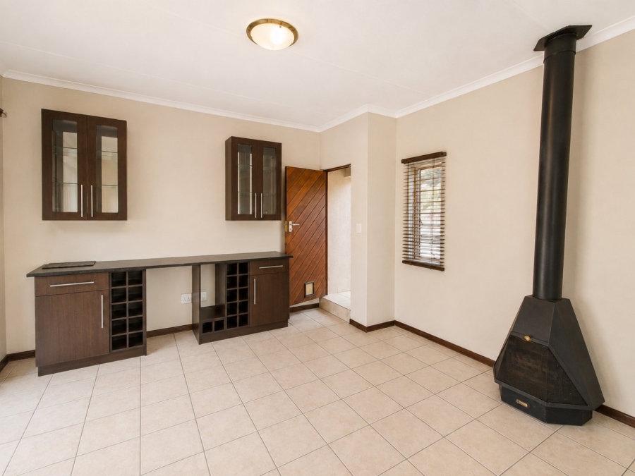 3 Bedroom Property for Sale in Isandovale Gauteng