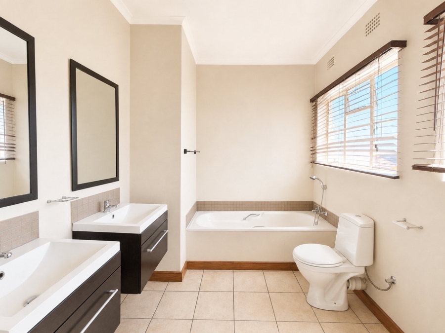 3 Bedroom Property for Sale in Isandovale Gauteng