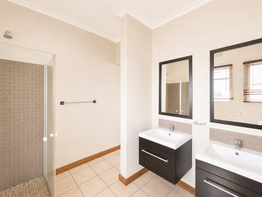 3 Bedroom Property for Sale in Isandovale Gauteng