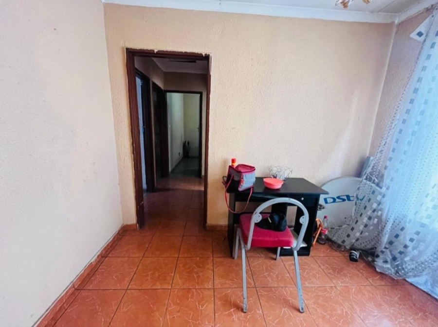 9 Bedroom Property for Sale in Vosloorus Ext 14 Gauteng