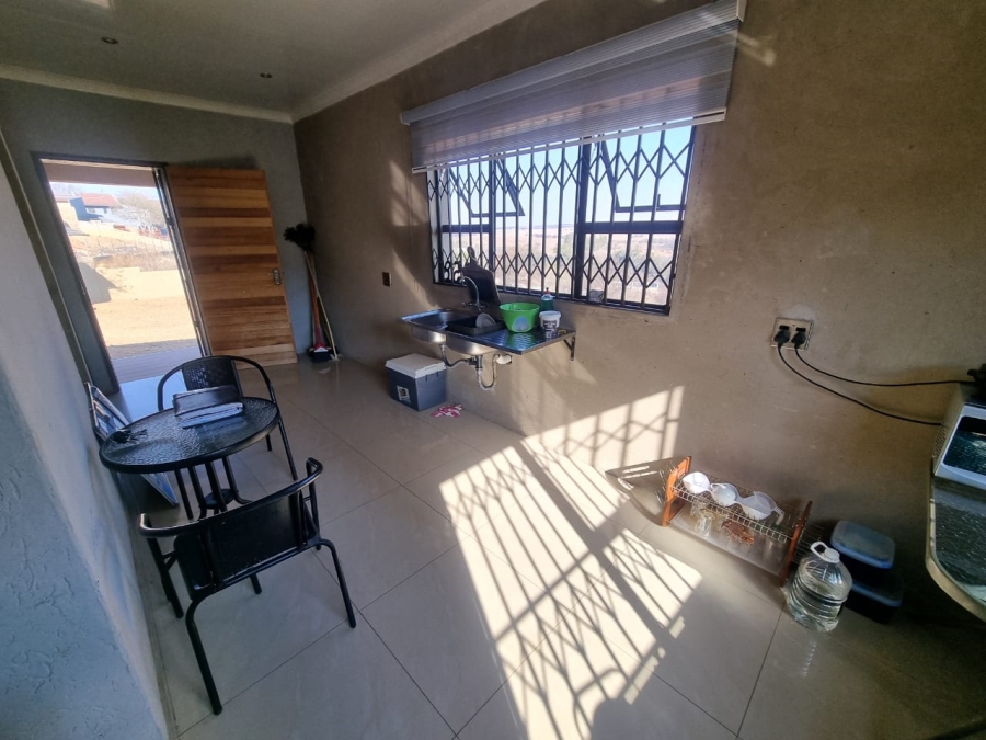 1 Bedroom Property for Sale in Vaaloewer Gauteng