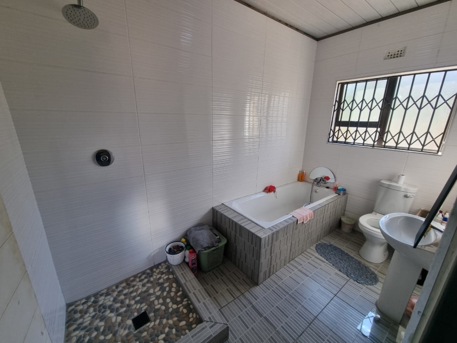 1 Bedroom Property for Sale in Vaaloewer Gauteng