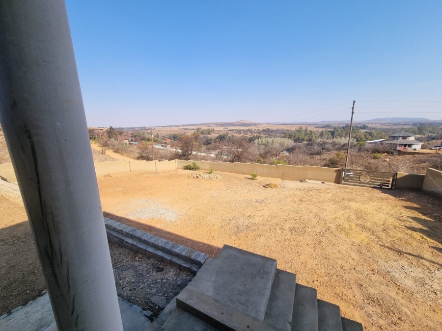 1 Bedroom Property for Sale in Vaaloewer Gauteng
