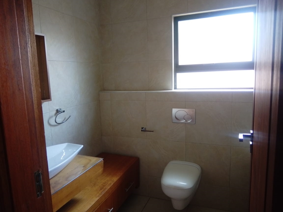 3 Bedroom Property for Sale in Silverwoods Country Estate Gauteng