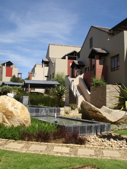 2 Bedroom Property for Sale in Lonehill Gauteng