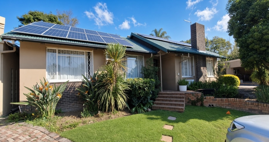 2 Bedroom Property for Sale in Bordeaux Gauteng