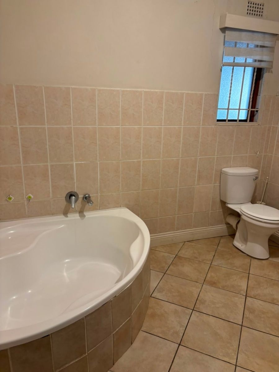 3 Bedroom Property for Sale in North Riding AH Gauteng