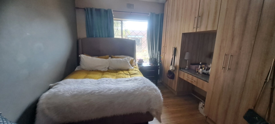 3 Bedroom Property for Sale in Illiondale Gauteng