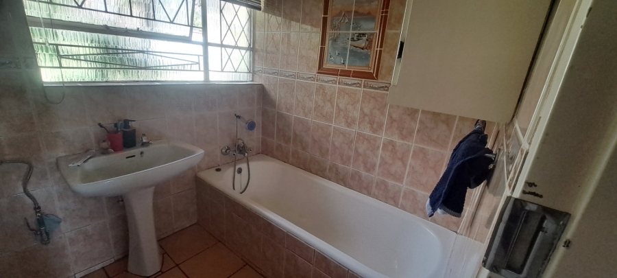 3 Bedroom Property for Sale in Illiondale Gauteng