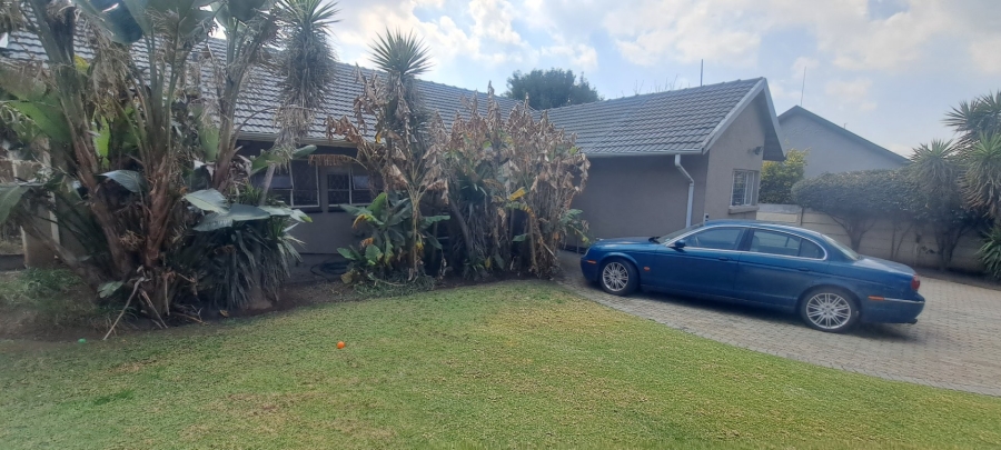 3 Bedroom Property for Sale in Illiondale Gauteng