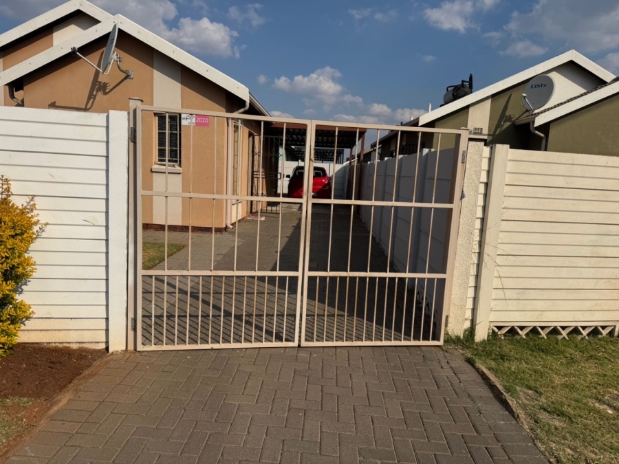 3 Bedroom Property for Sale in Sky City Gauteng