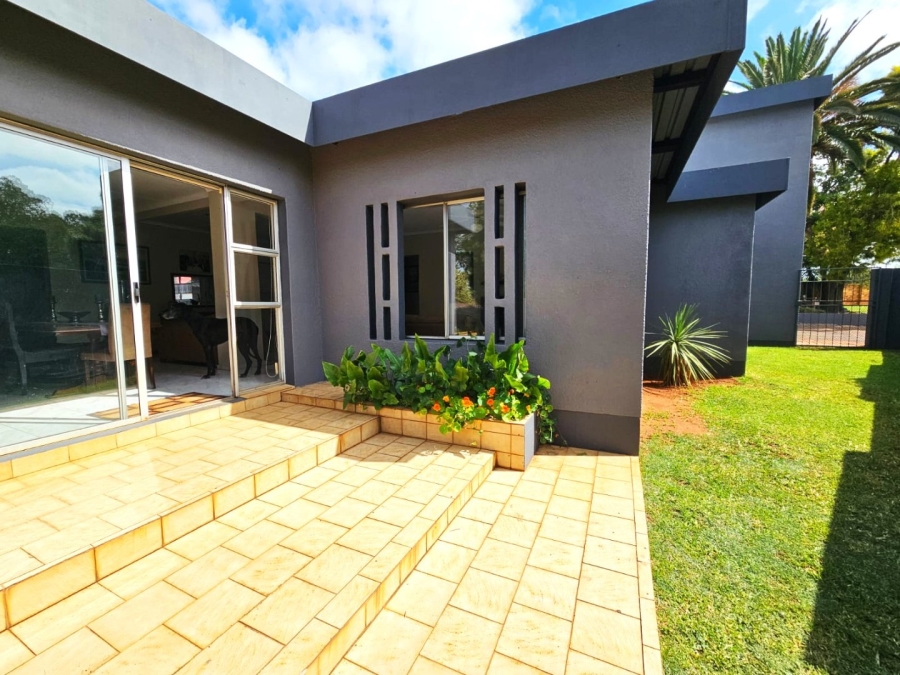 3 Bedroom Property for Sale in Visagie Park Gauteng
