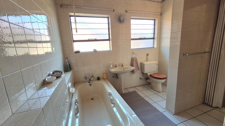 3 Bedroom Property for Sale in Vanderbijlpark Sw 2 Gauteng