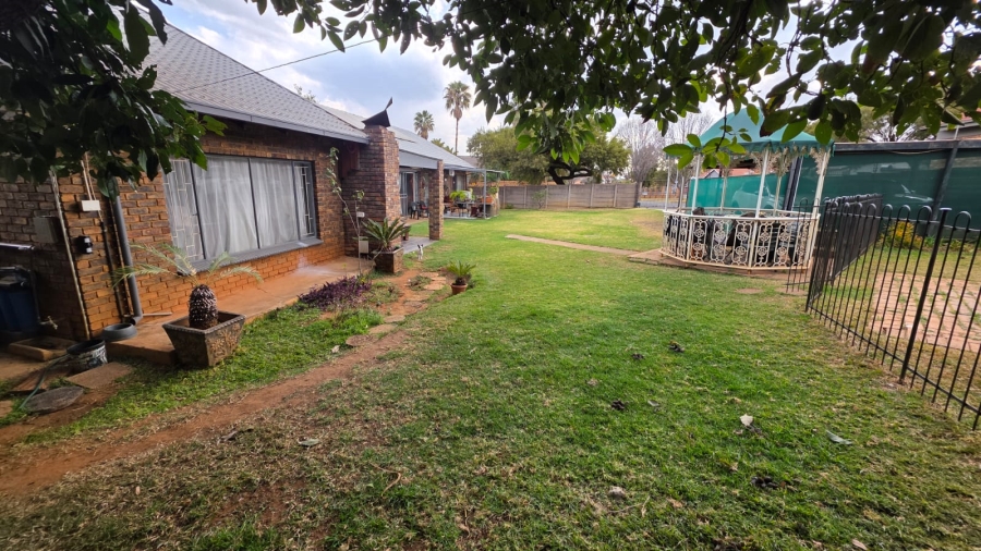 3 Bedroom Property for Sale in Suiderberg Gauteng