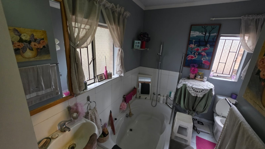 3 Bedroom Property for Sale in Suiderberg Gauteng