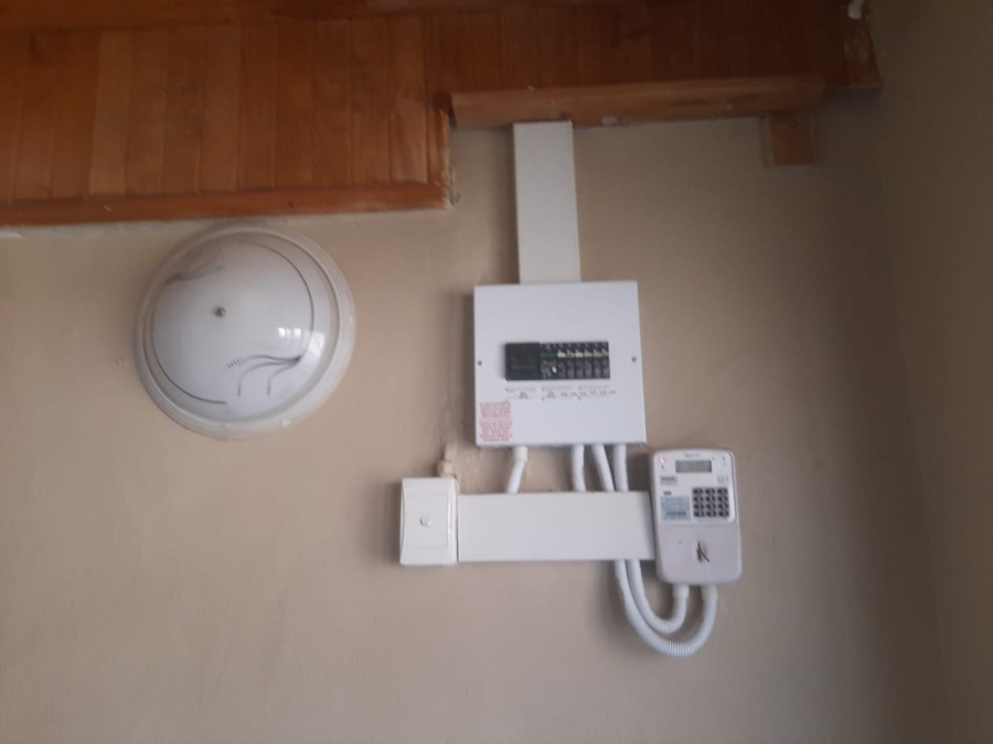 To Let 1 Bedroom Property for Rent in Birchleigh Gauteng