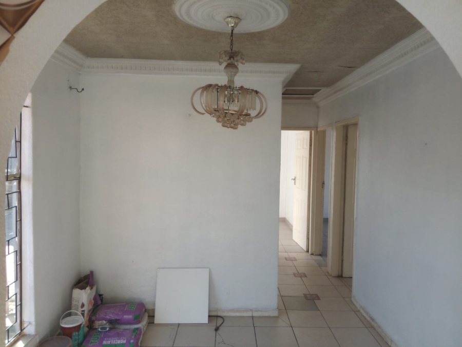  Bedroom Property for Sale in Spruit View Gauteng