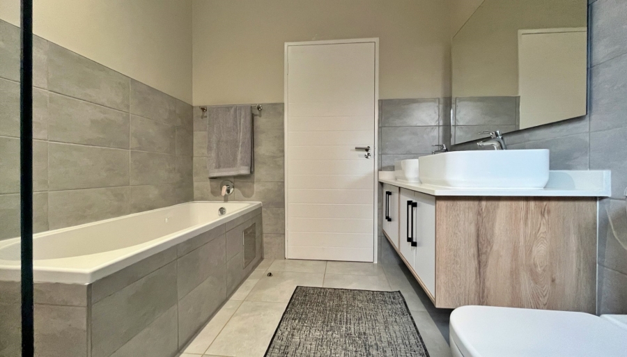 3 Bedroom Property for Sale in Olympus AH Gauteng