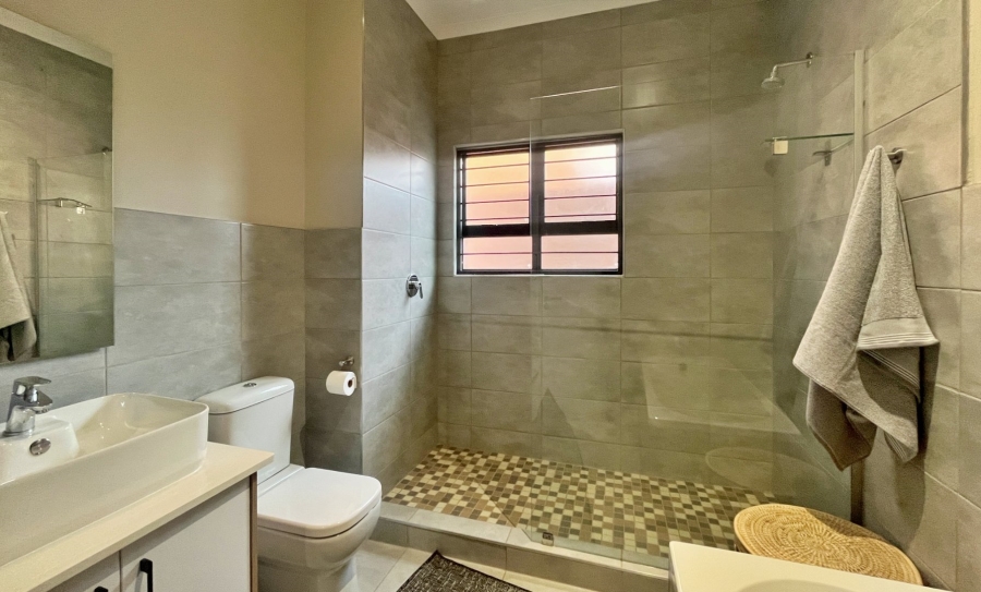 3 Bedroom Property for Sale in Olympus AH Gauteng