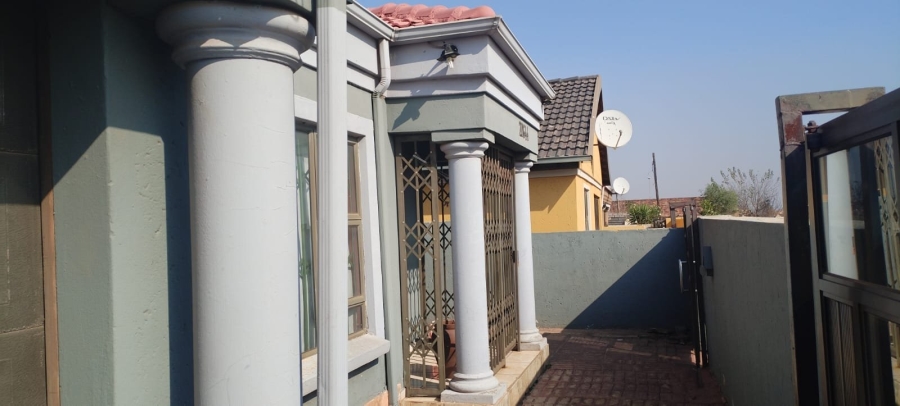4 Bedroom Property for Sale in Vosloorus Gauteng