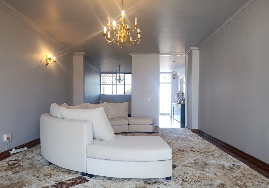 To Let 2 Bedroom Property for Rent in Dunkeld West Gauteng