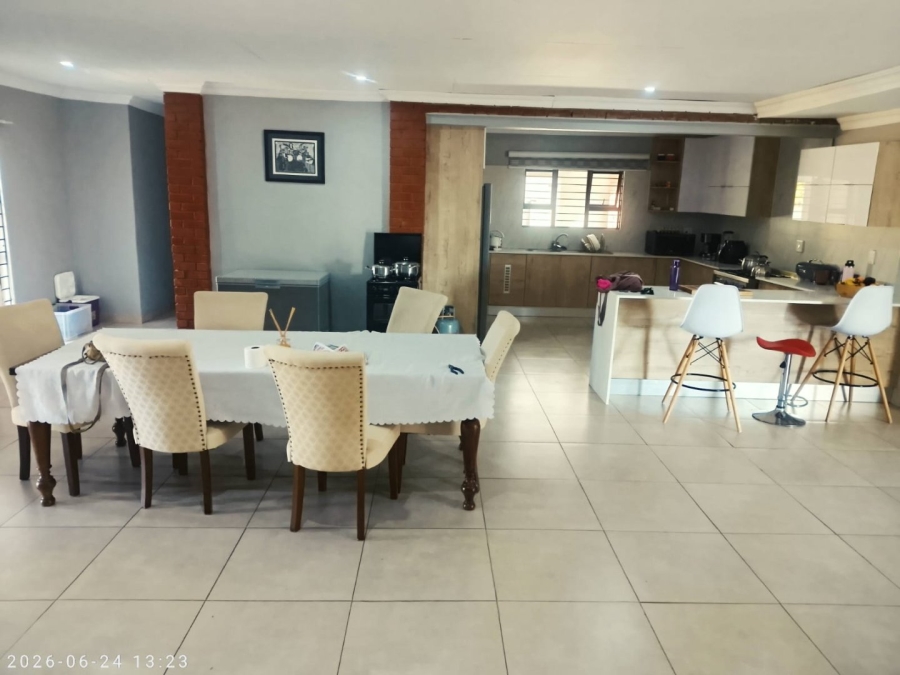 1 Bedroom Property for Sale in Heuweloord Gauteng