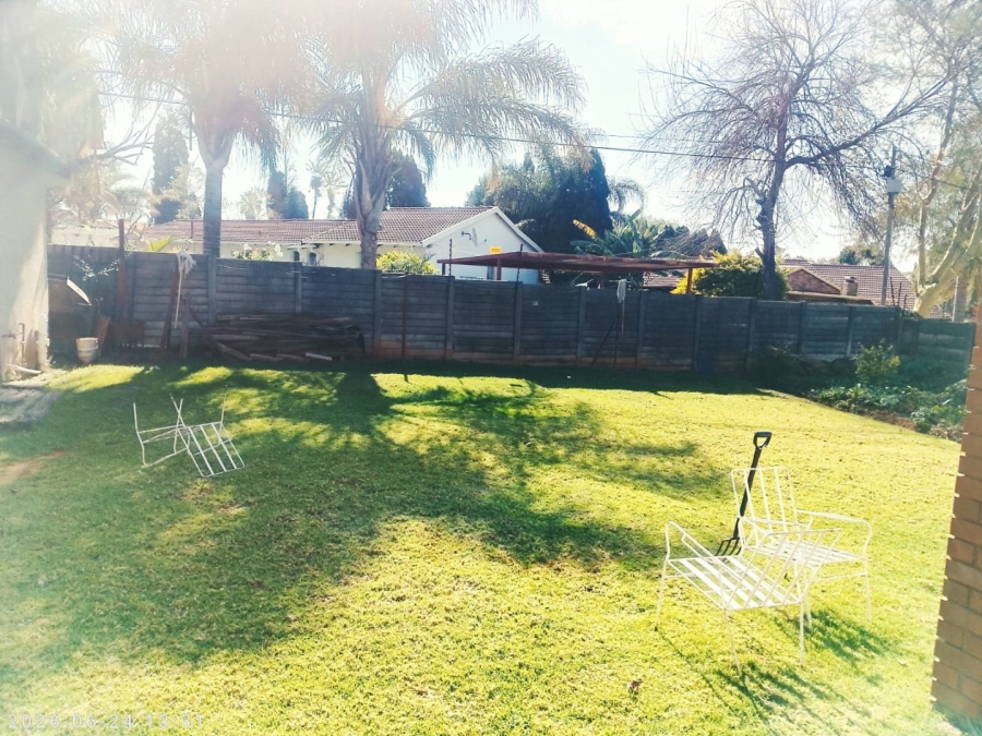 1 Bedroom Property for Sale in Heuweloord Gauteng