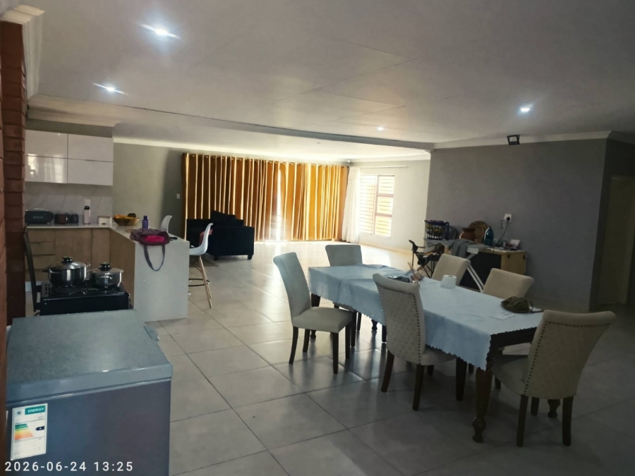 1 Bedroom Property for Sale in Heuweloord Gauteng