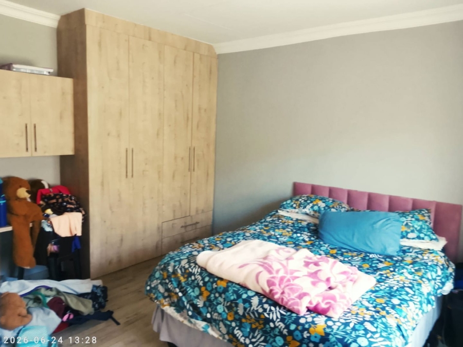 1 Bedroom Property for Sale in Heuweloord Gauteng