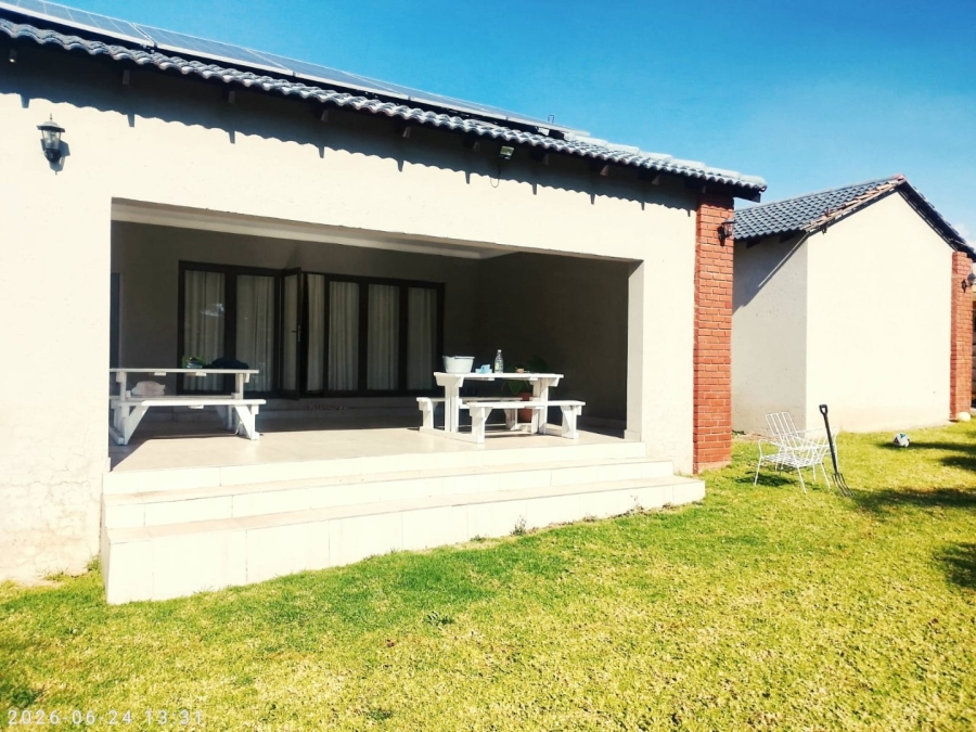 1 Bedroom Property for Sale in Heuweloord Gauteng