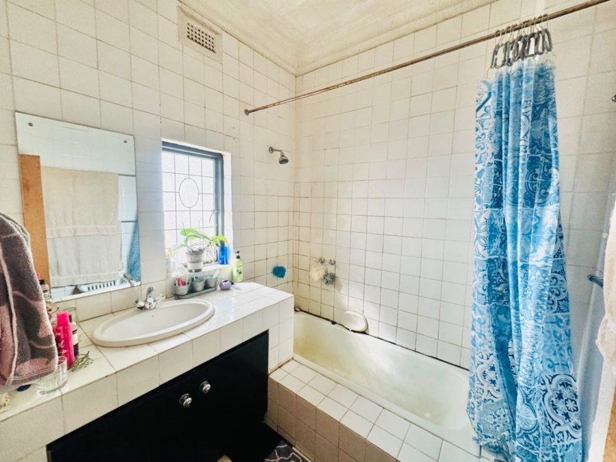 4 Bedroom Property for Sale in Orange Grove Gauteng