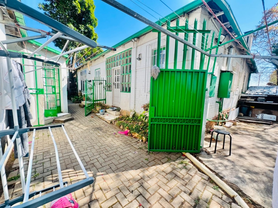 4 Bedroom Property for Sale in Orange Grove Gauteng