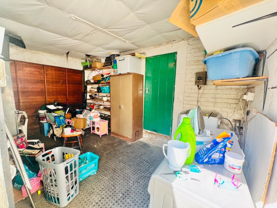 4 Bedroom Property for Sale in Orange Grove Gauteng
