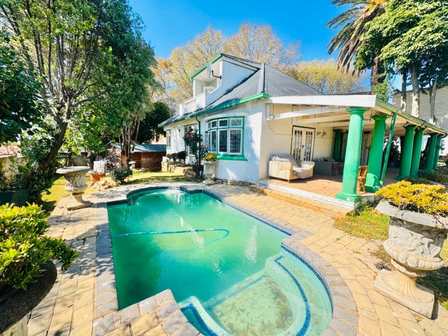 4 Bedroom Property for Sale in Orange Grove Gauteng