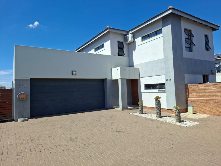 3 Bedroom Property for Sale in Thatchfield Estate Gauteng