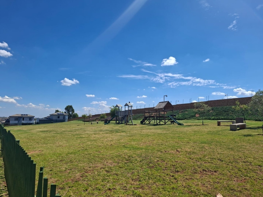 3 Bedroom Property for Sale in Thatchfield Estate Gauteng