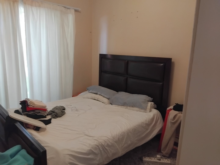 2 Bedroom Property for Sale in Monavoni Gauteng